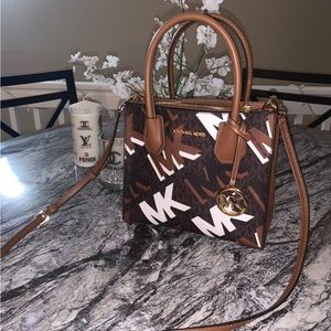 Brown handbag